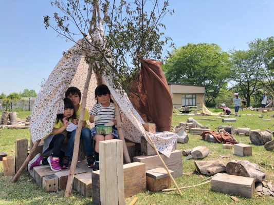 プチプレーパーク『木で遊ぼう！』