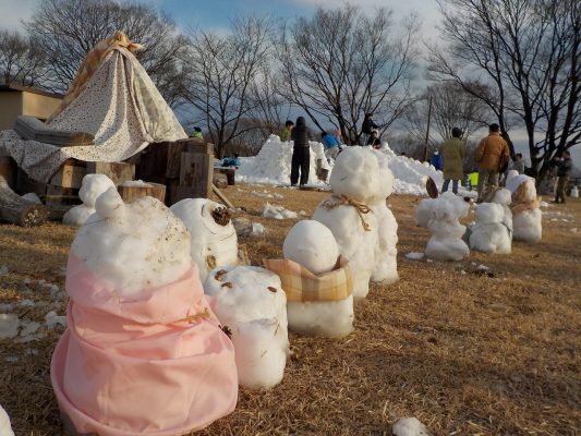 プチプレーパーク『木と雪で遊ぼう！』