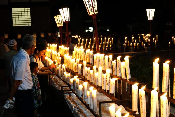 にぎわい戻った祈願の灯篭まつり！！　岐阜・大龍寺