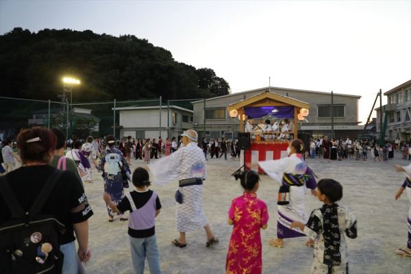 鷺山の夏を楽しむ　～地域がつくる夏祭りの一日～