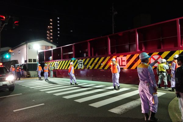 洪水を防ぐ陸閘の操作訓練！！　岐阜・長良橋