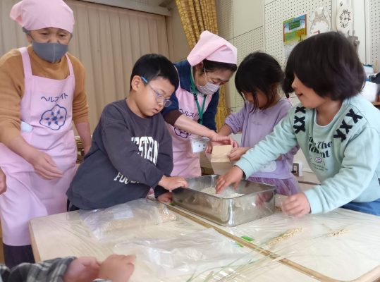 長森北食生活改善推進員主催のキッズトントン教室